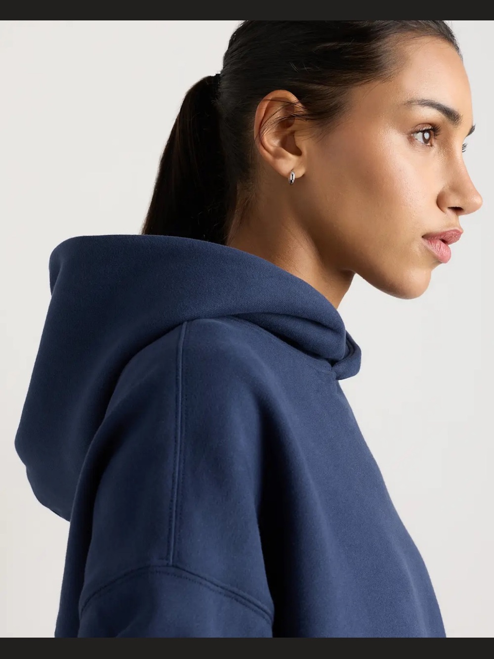 quince everyday fleece hoodie - Picture 4 of 10